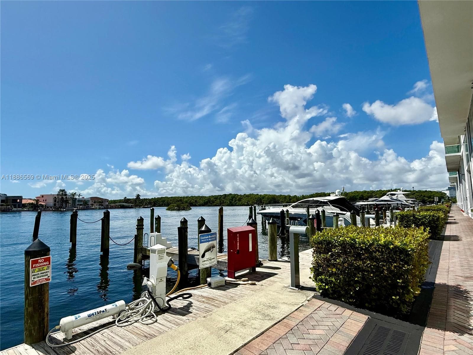 400 Sunny Isles Blvd 916 photo 22
