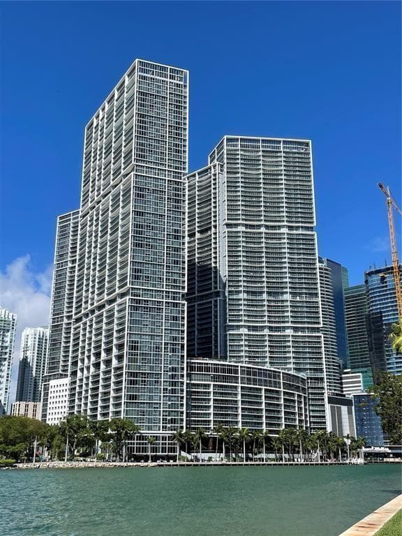 465 Brickell Avenue 2706 photo 11