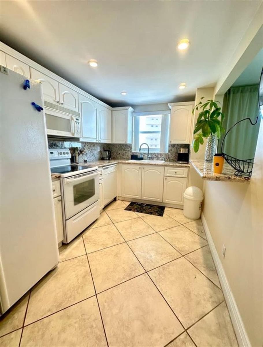 137 Golden Isles Drive 801 photo 5