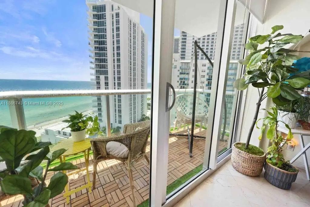 3901 S Ocean Dr 14L photo 4