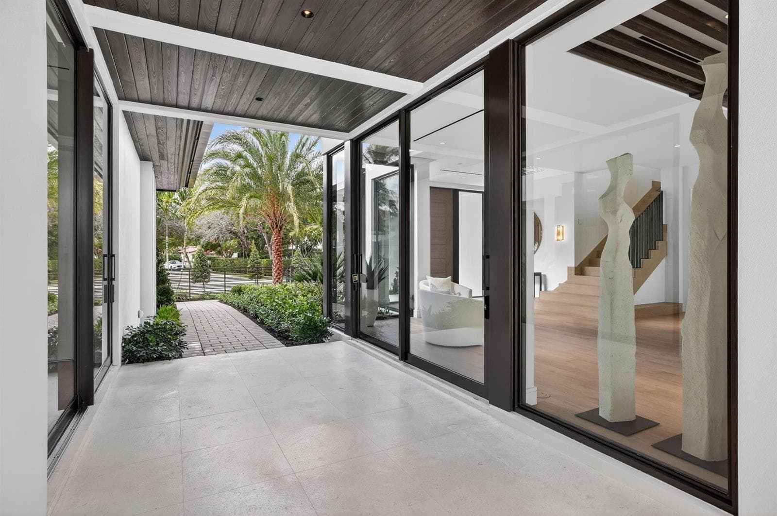 1918 Intracoastal Drive photo 13