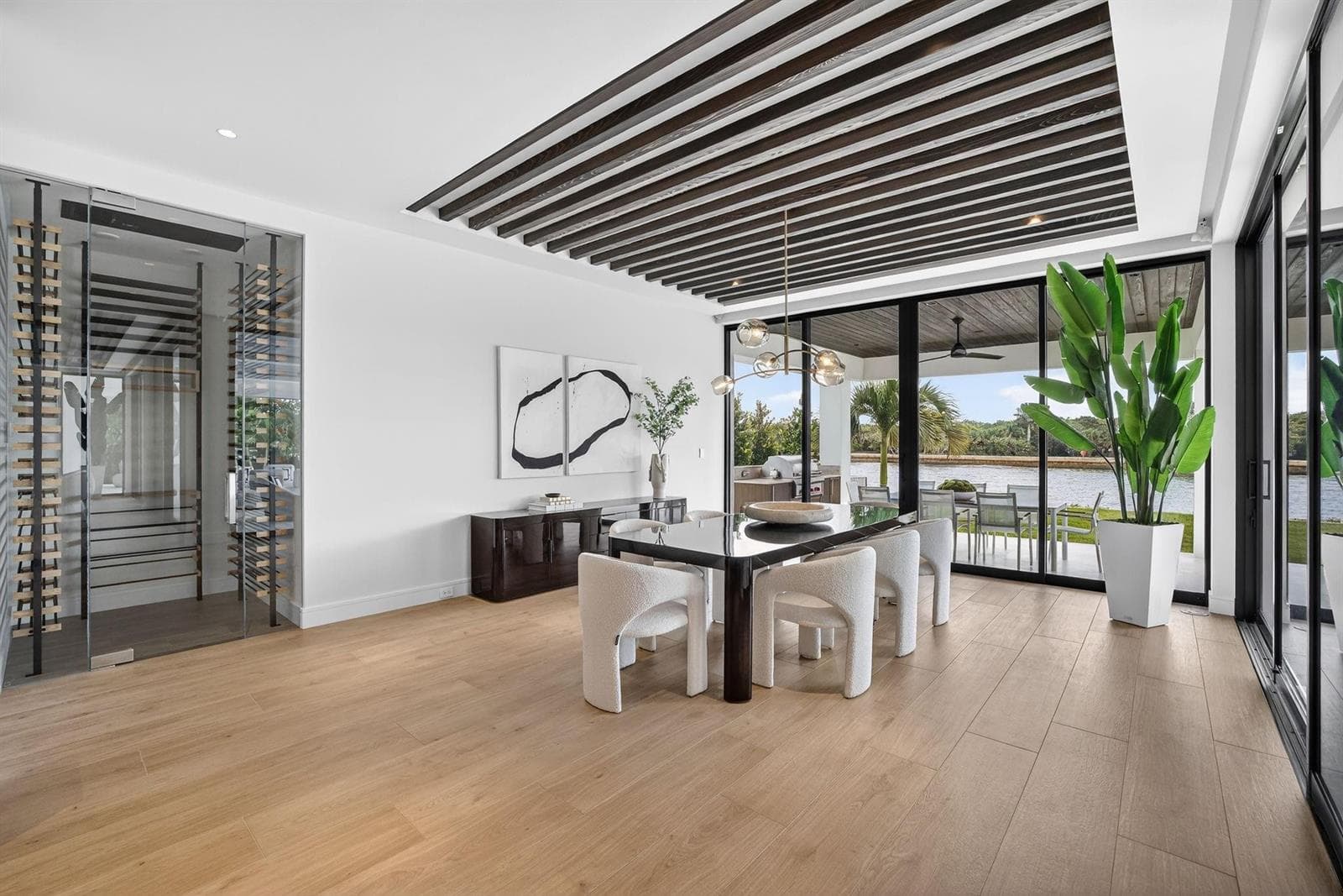 1918 Intracoastal Drive photo 24