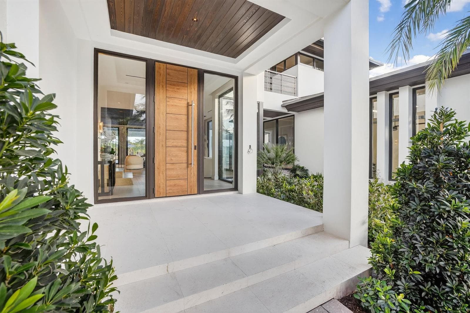 1918 Intracoastal Drive photo 11