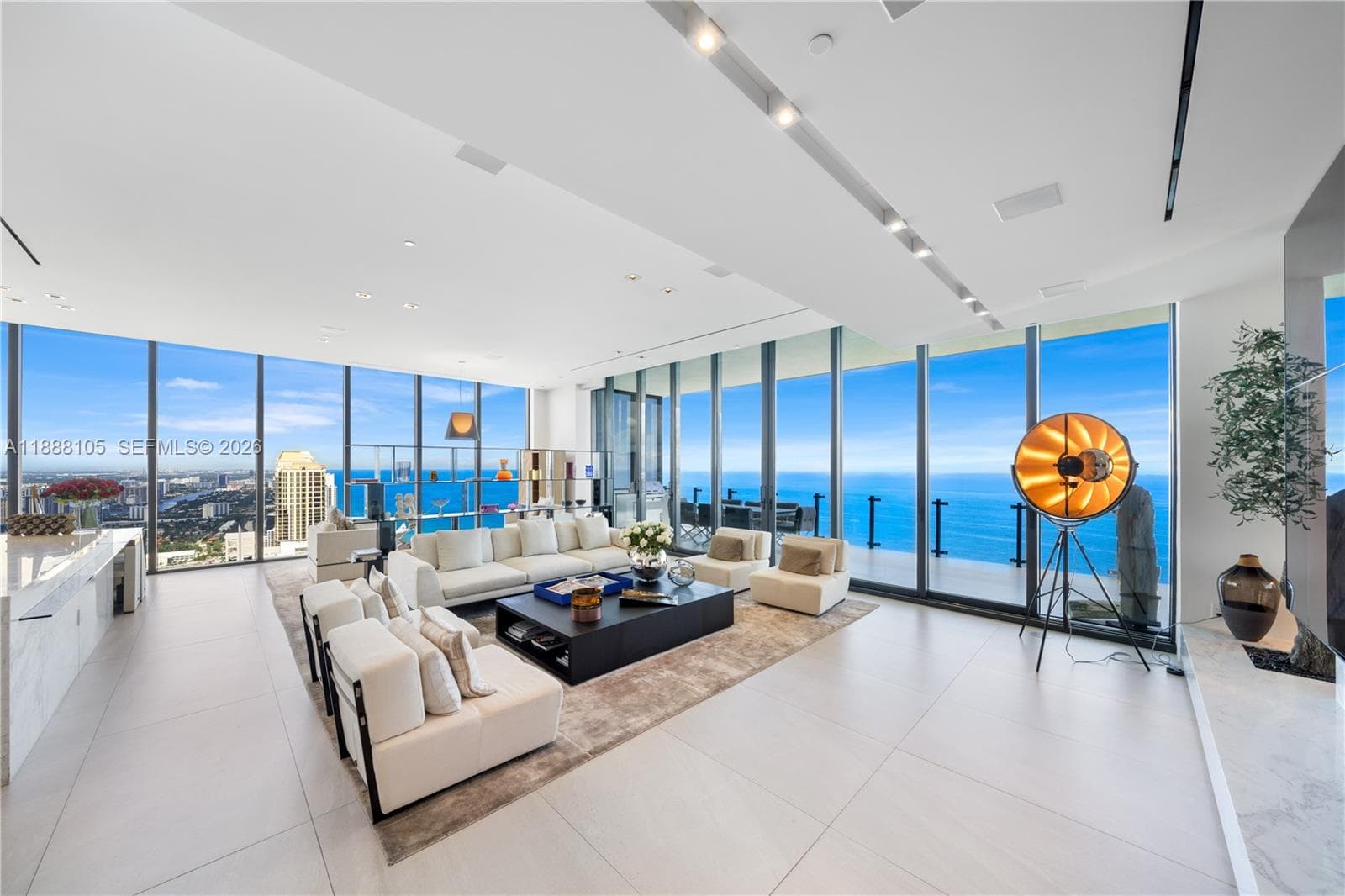 17141 Collins Ave LPH-1 photo 14
