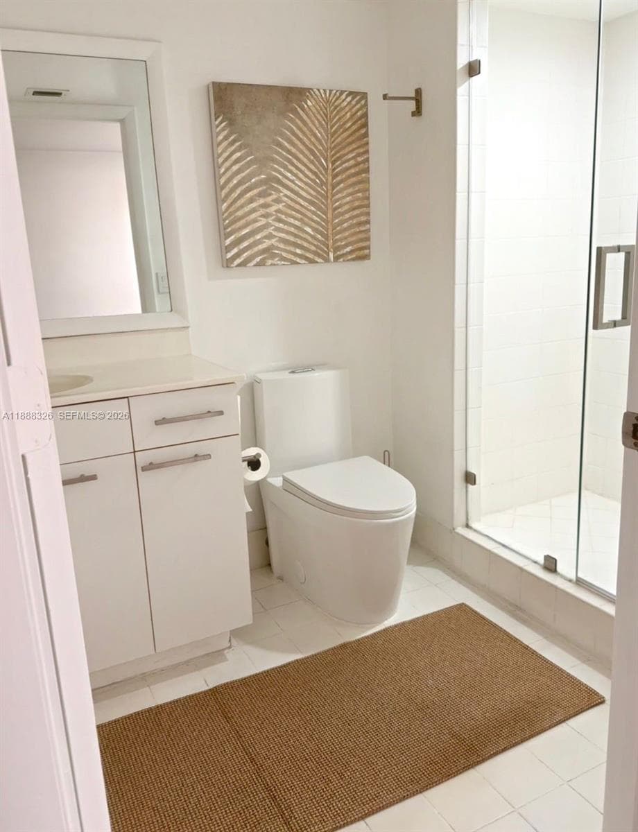 21055 Yacht Club Dr 606 photo 11