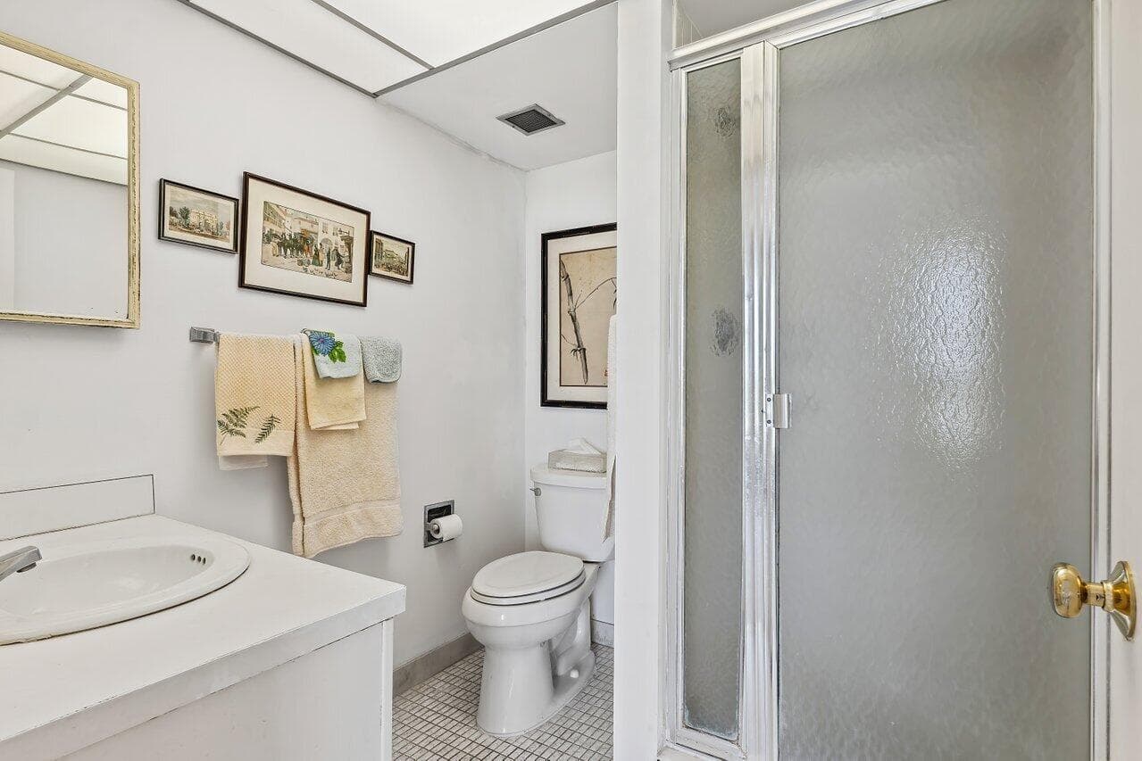 13 Royal Palm Way 602 photo 23