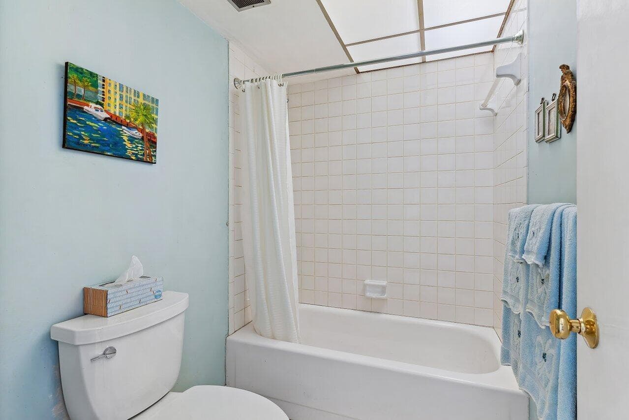 13 Royal Palm Way 602 photo 20