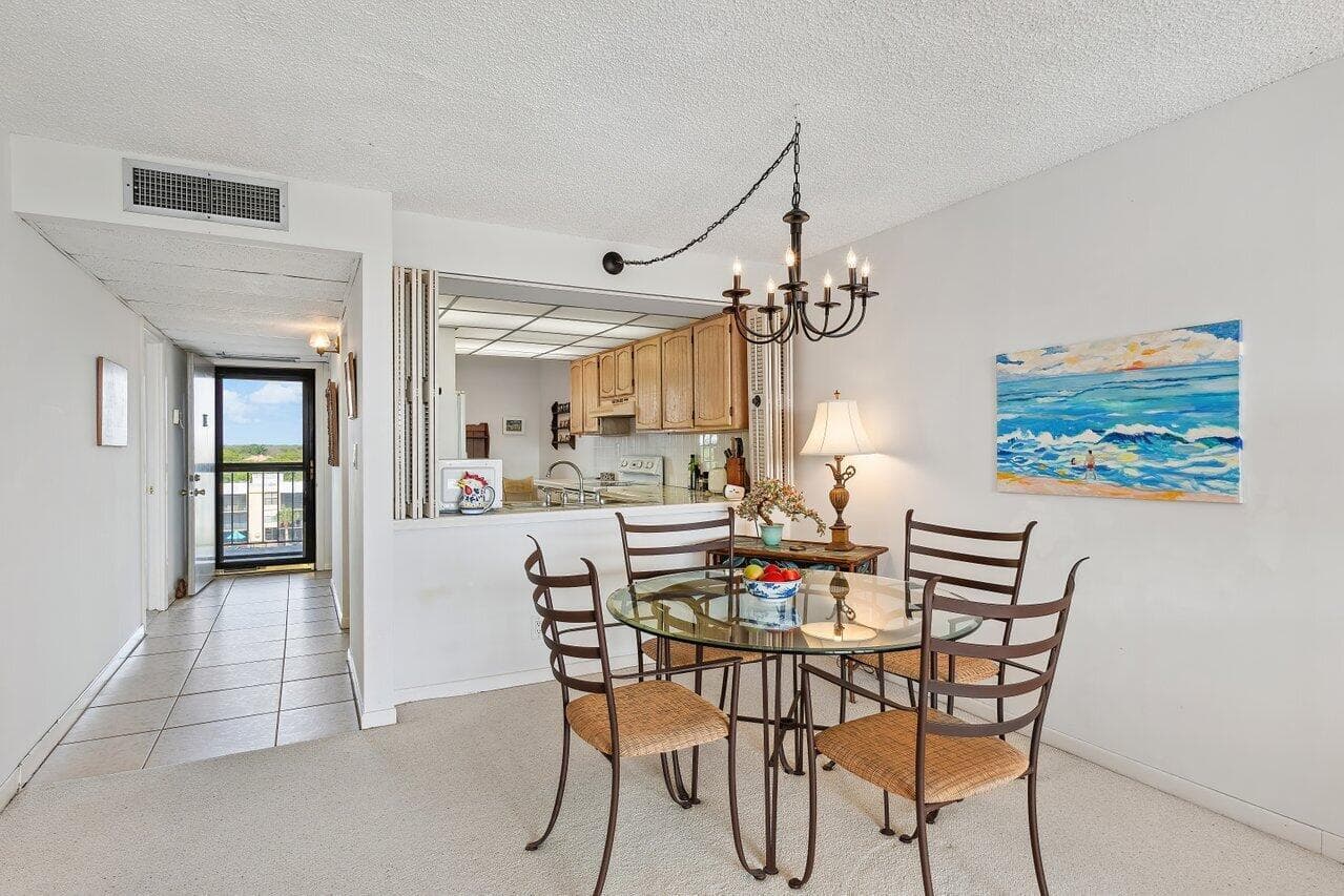 13 Royal Palm Way 602 photo 9
