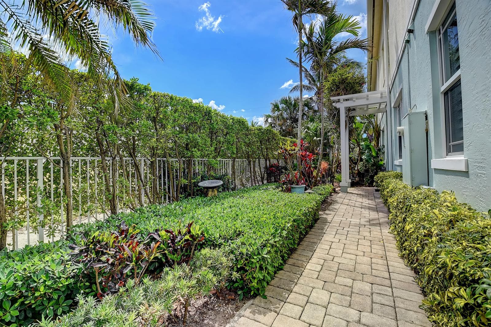 1120 Ocean Terrace photo 6