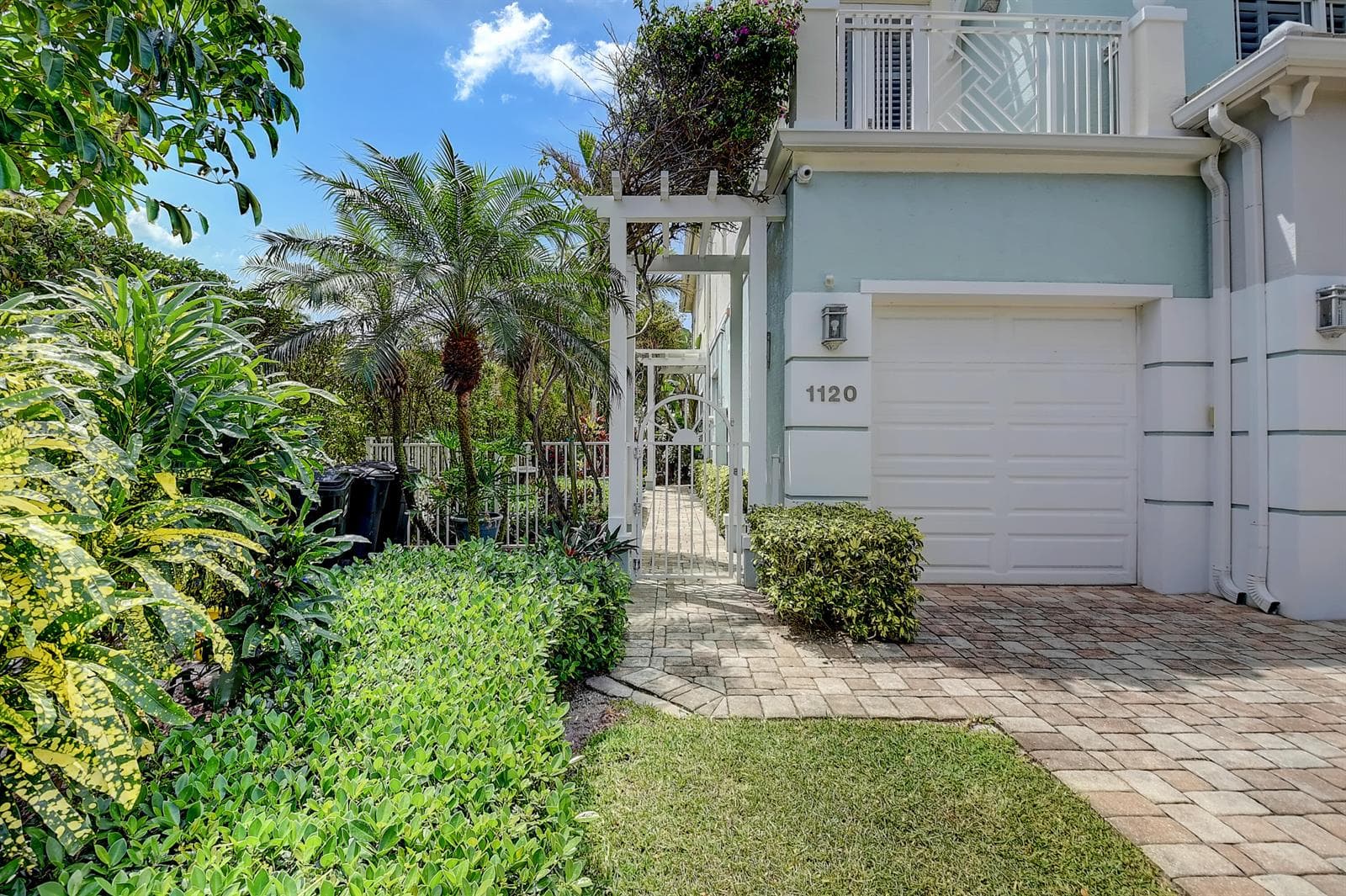 1120 Ocean Terrace photo 5