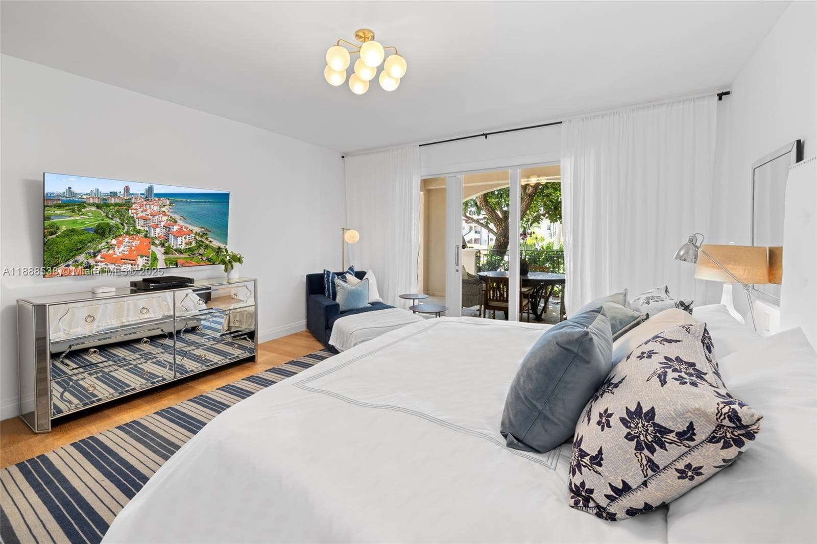 19216 Fisher Island Dr 19216 photo 22