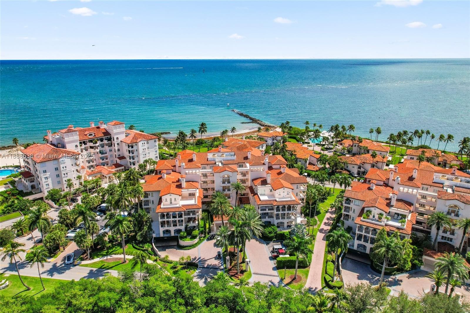 19216 Fisher Island Dr 19216 photo 1