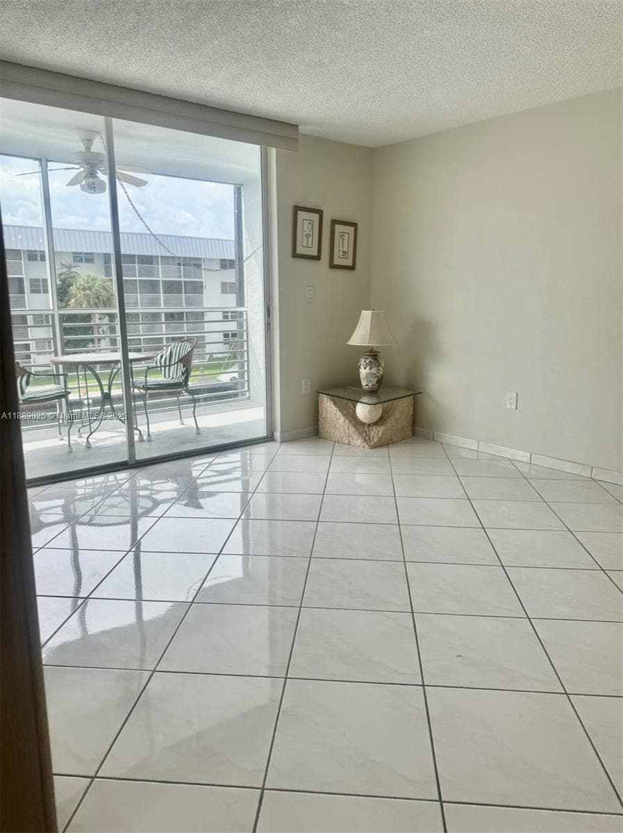 3600 NE 170 St. Apt.D.303 photo 7