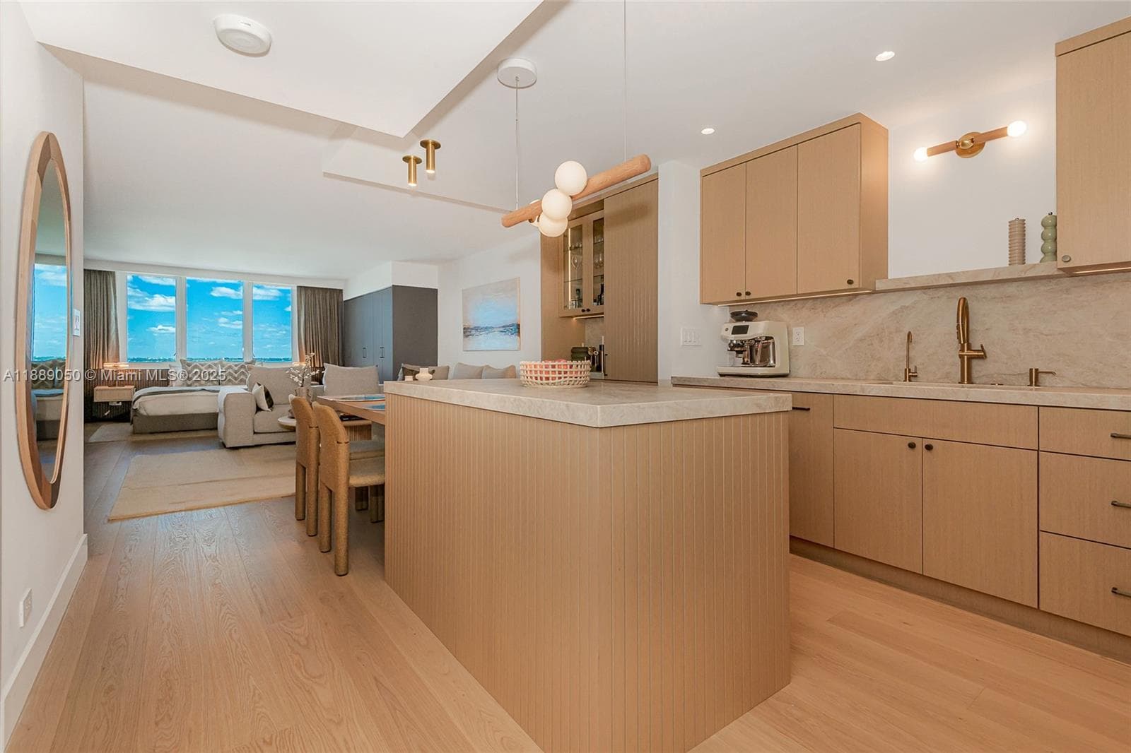 2301 Collins Ave 1527 photo 24