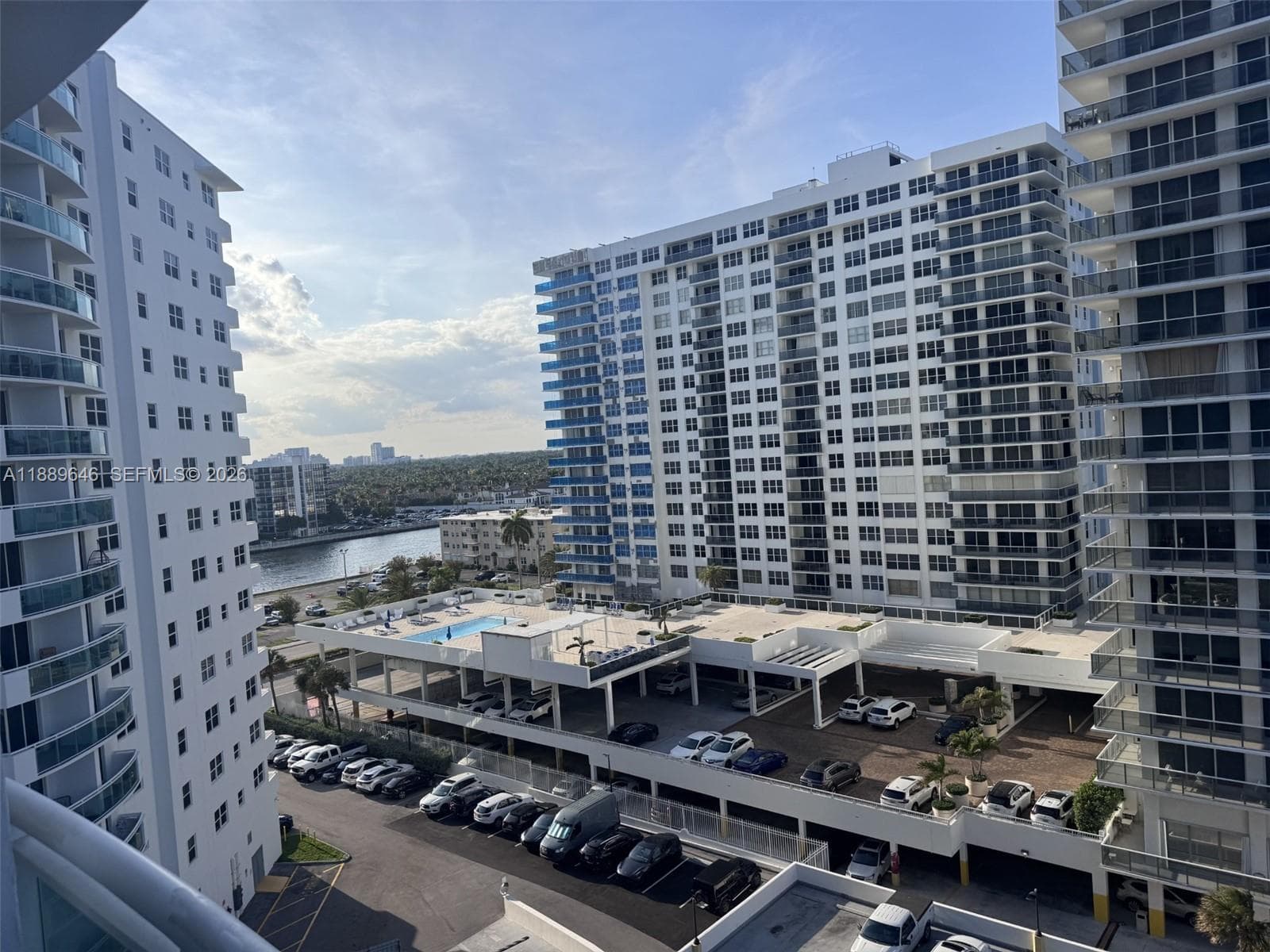 3001 S Ocean Dr 907 photo 25