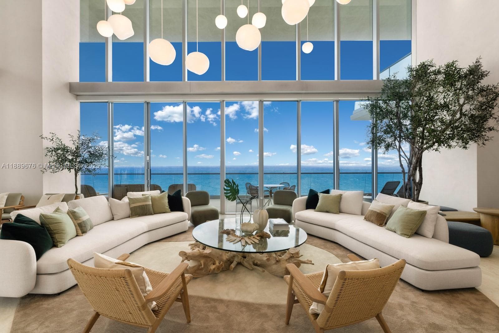 18501 Collins Ave 2301 photo 3