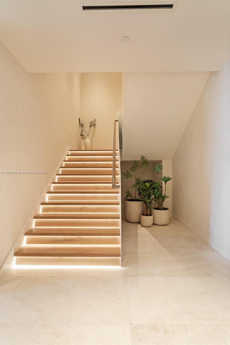 18501 Collins Ave 2301 photo 20