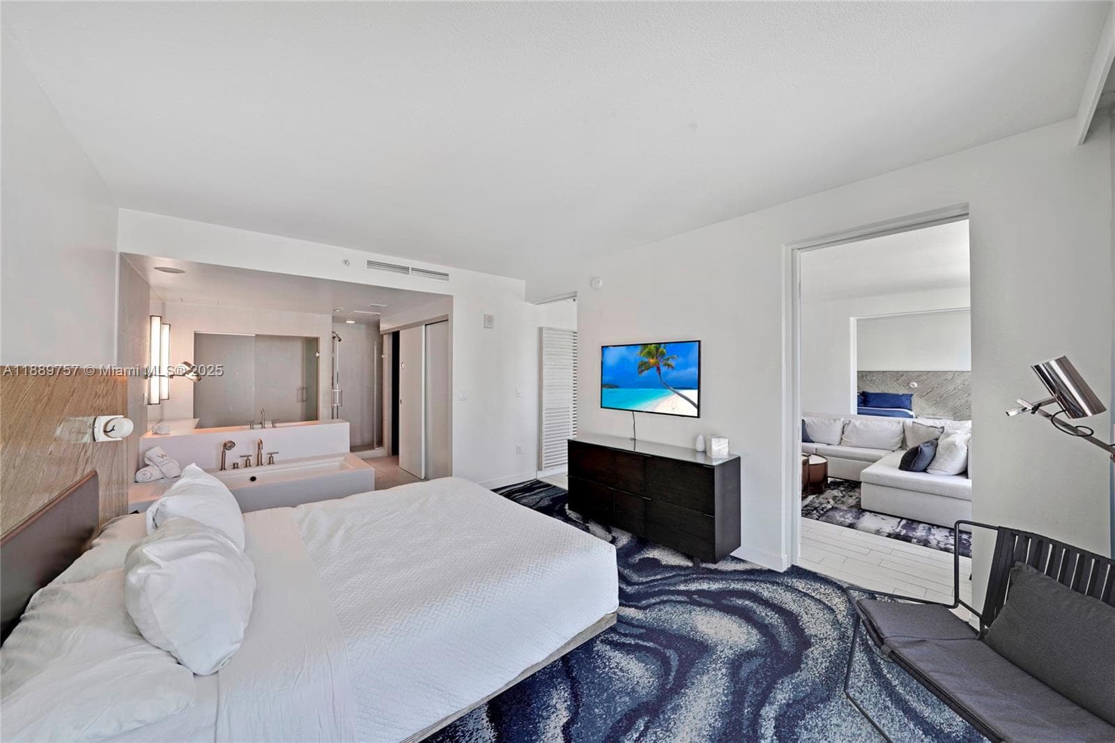 3101 Bayshore Dr 1704 photo 23