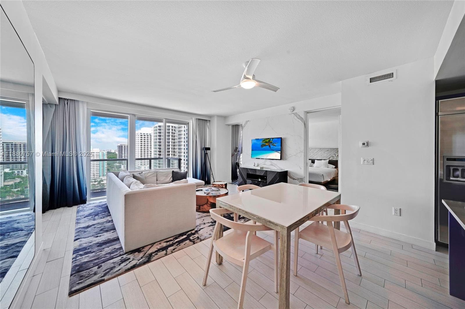3101 Bayshore Dr 1704 photo 10