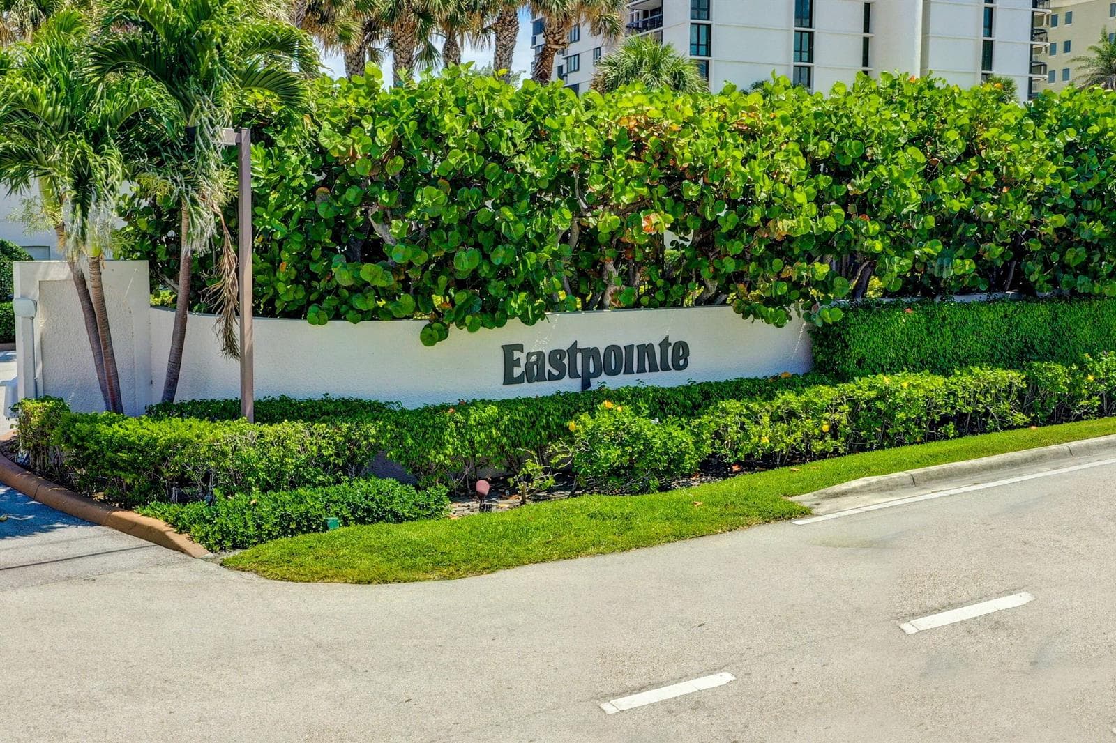 5380 N Ocean Drive 10-B photo 23