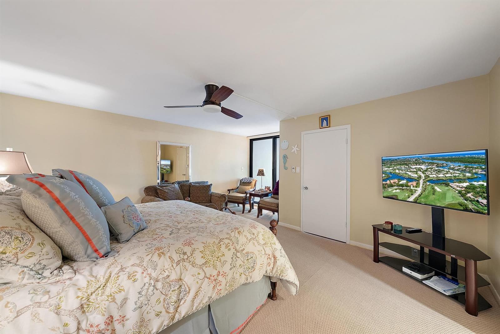 5380 N Ocean Drive 10-B photo 13