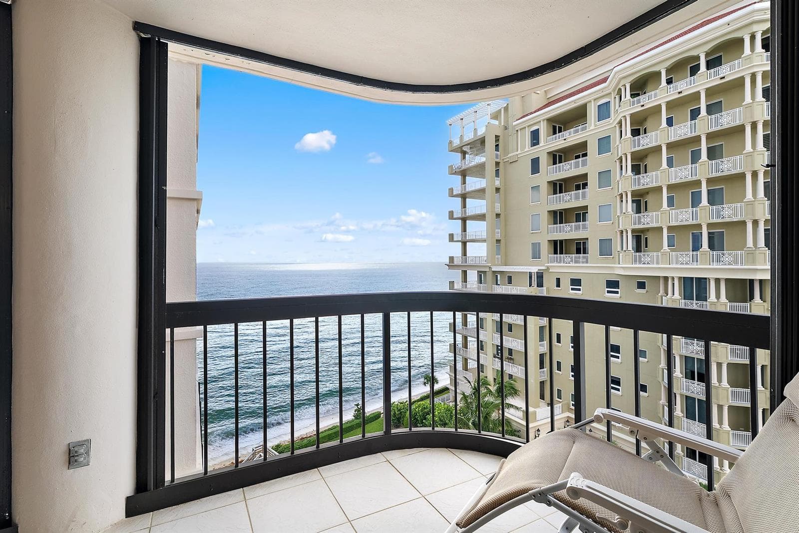 5380 N Ocean Drive 10-B photo 3