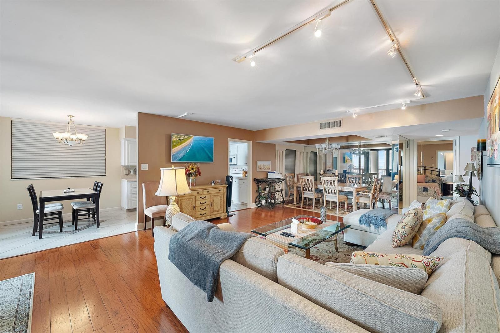 5380 N Ocean Drive 10-B photo 5