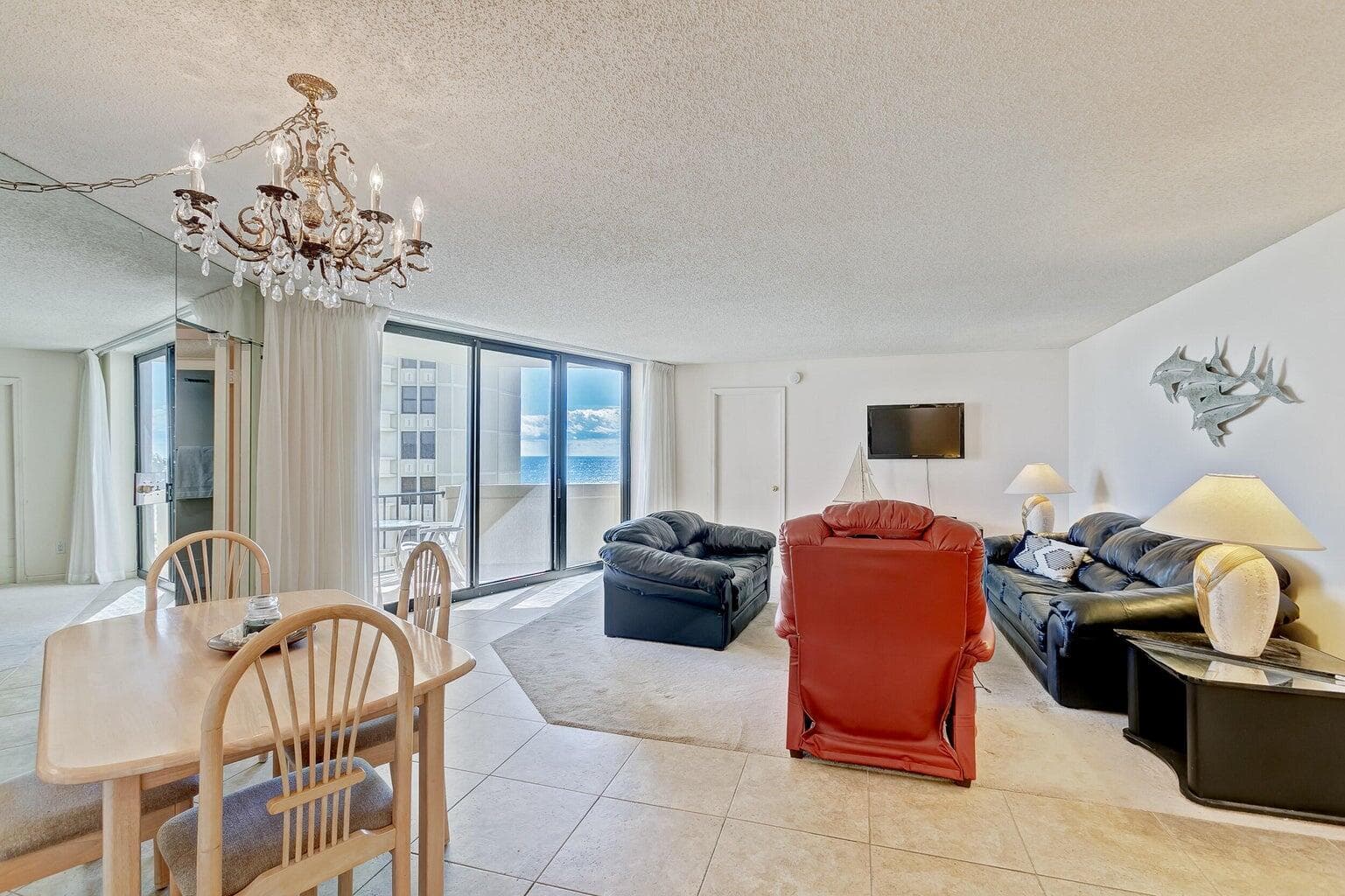 2800 N Ocean Drive B - 6d photo 3