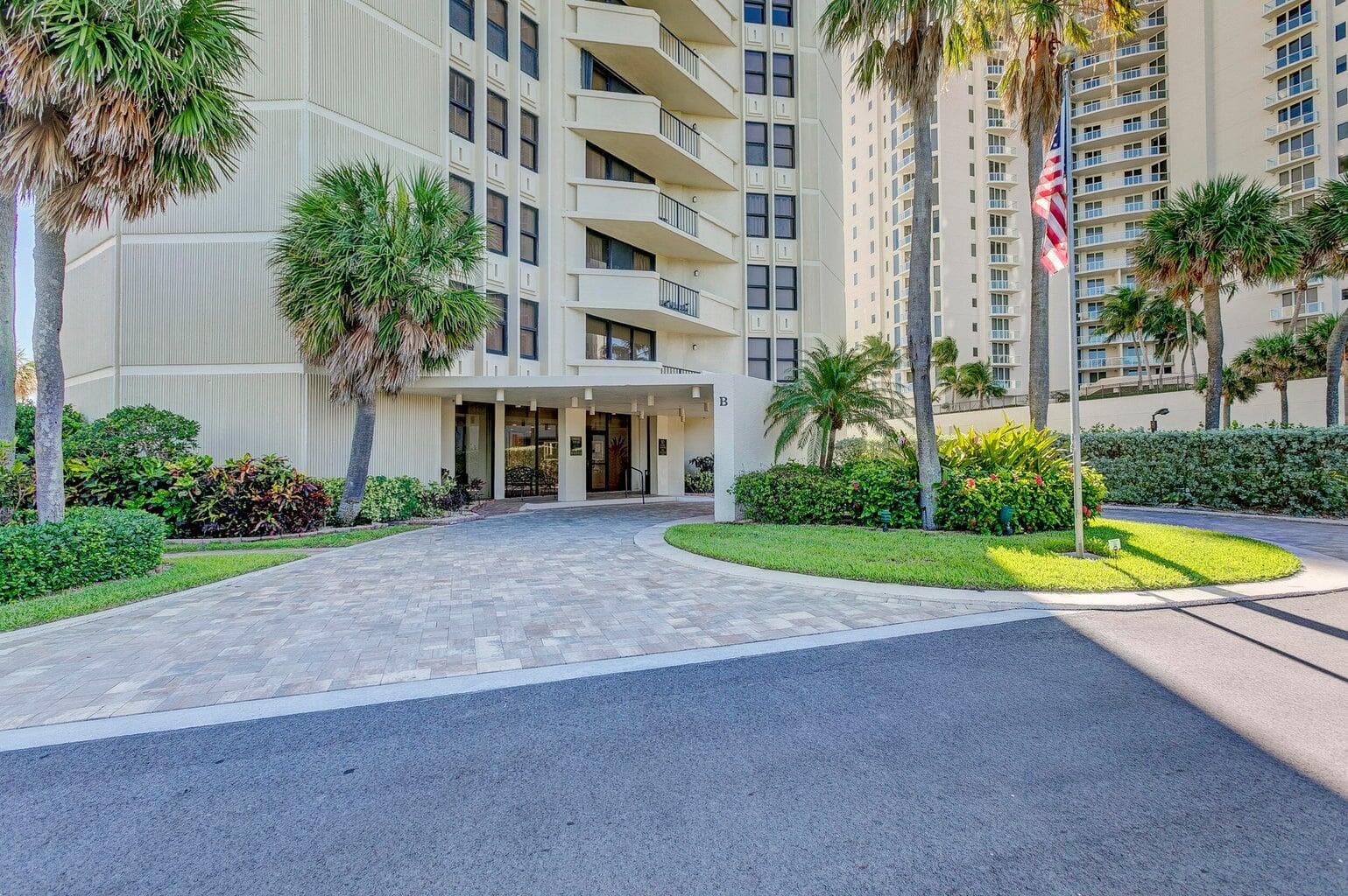 2800 N Ocean Drive B - 6d photo 24