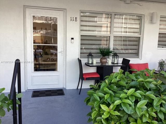 3133 S Ocean Dr 118 photo 21