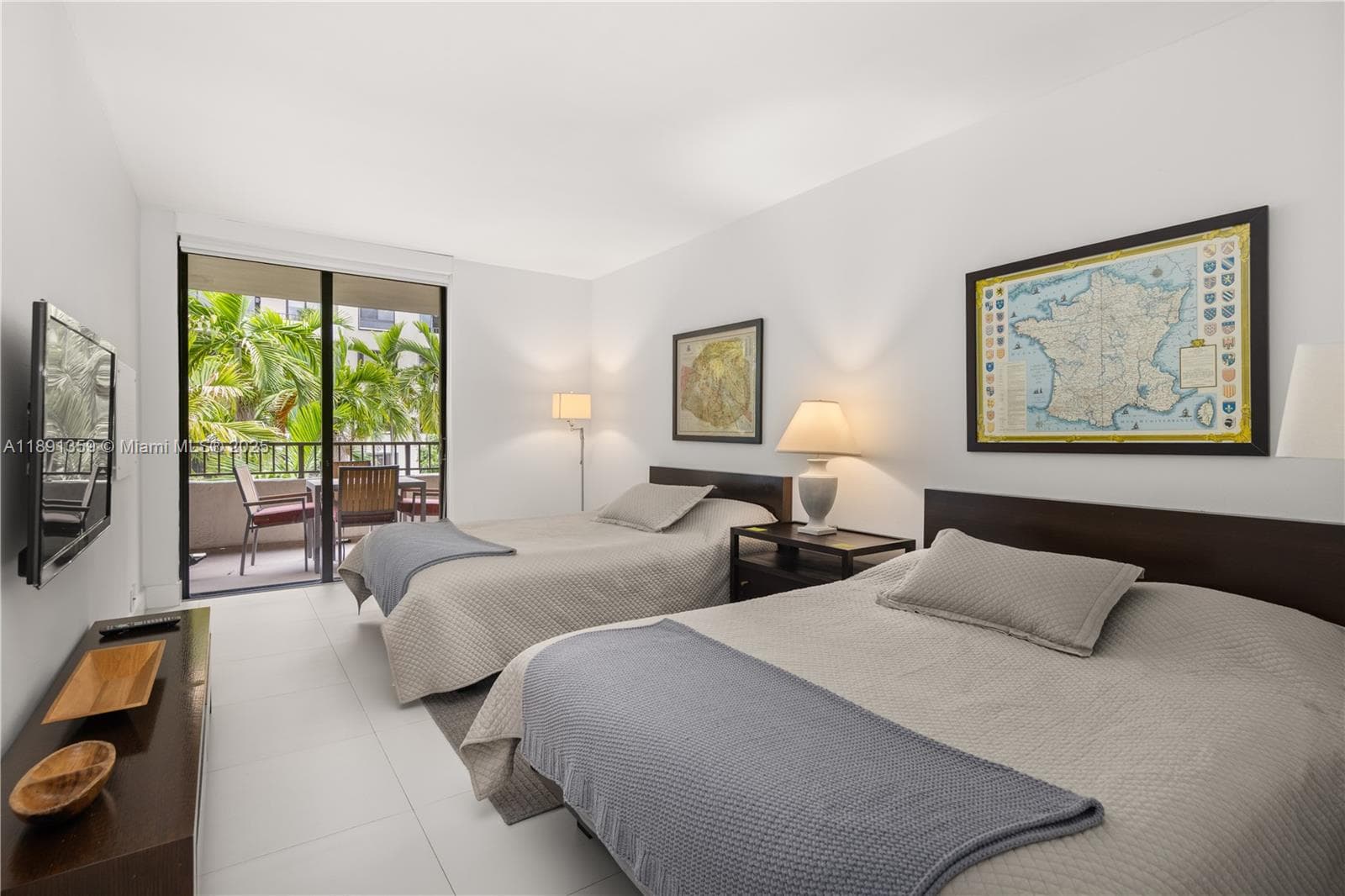 101 Crandon Blvd 379 photo 12