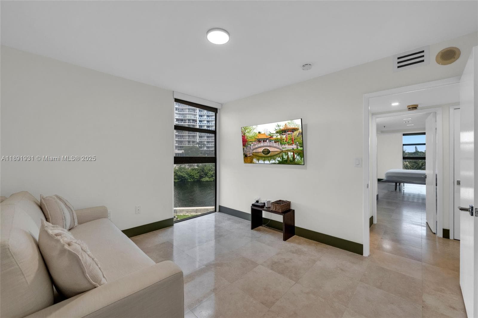 20515 E Country Club Dr 343 photo 18