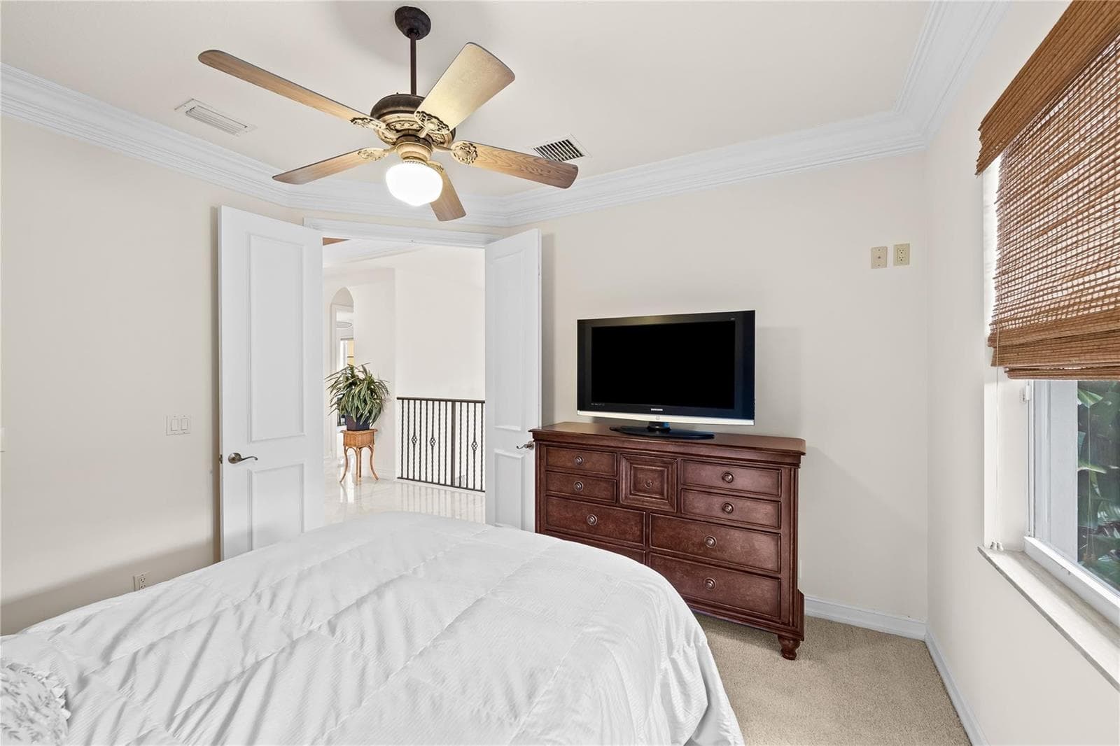 2637 NE 28th Court photo 18