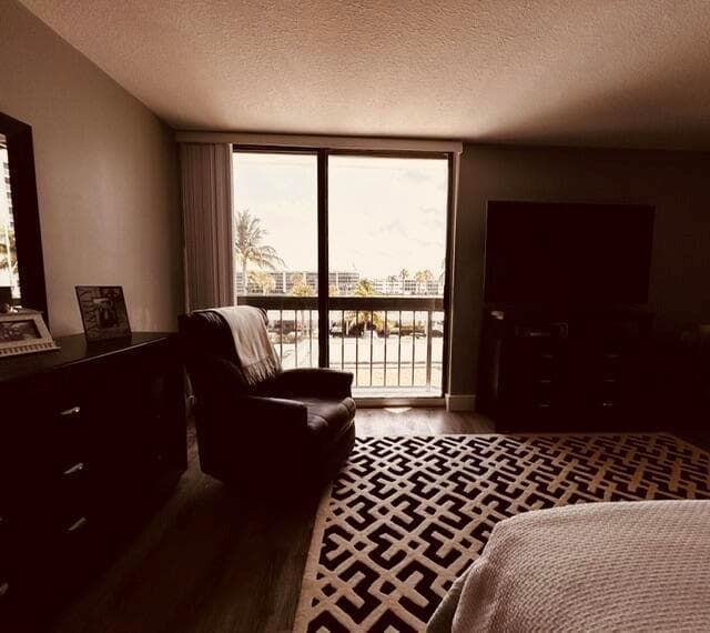 108 Lakeshore Drive 338 photo 22