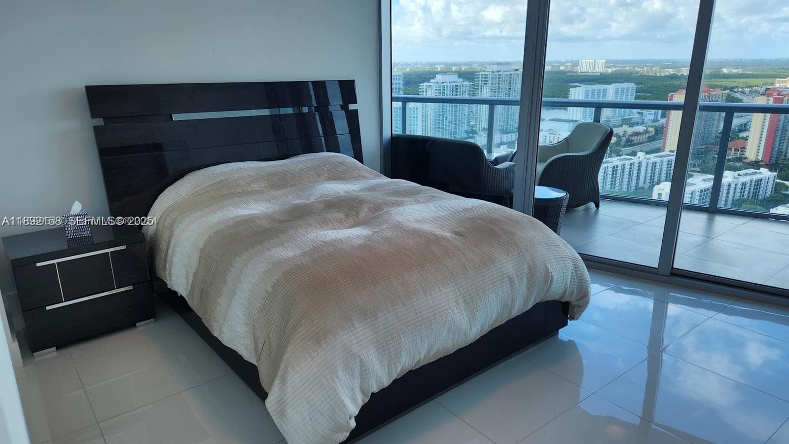 17001 Collins Ave 3705 photo 23