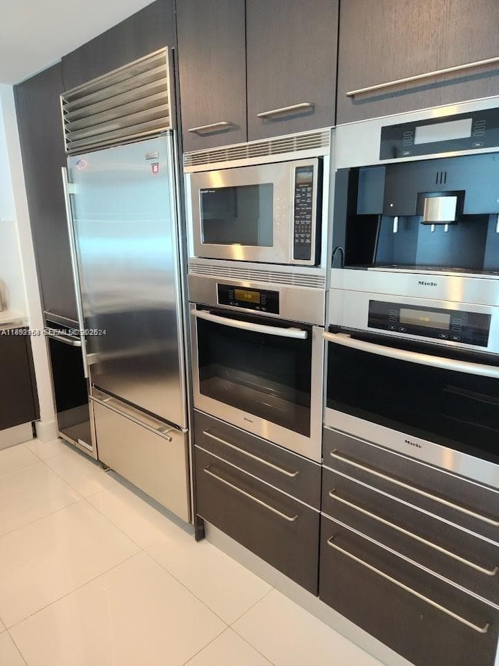17001 Collins Ave 3705 photo 9