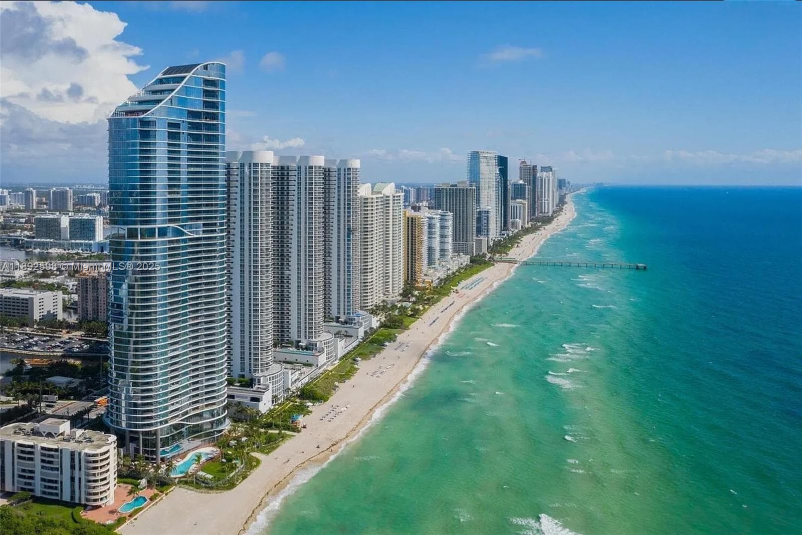 16001 Collins Ave 3705 photo 3