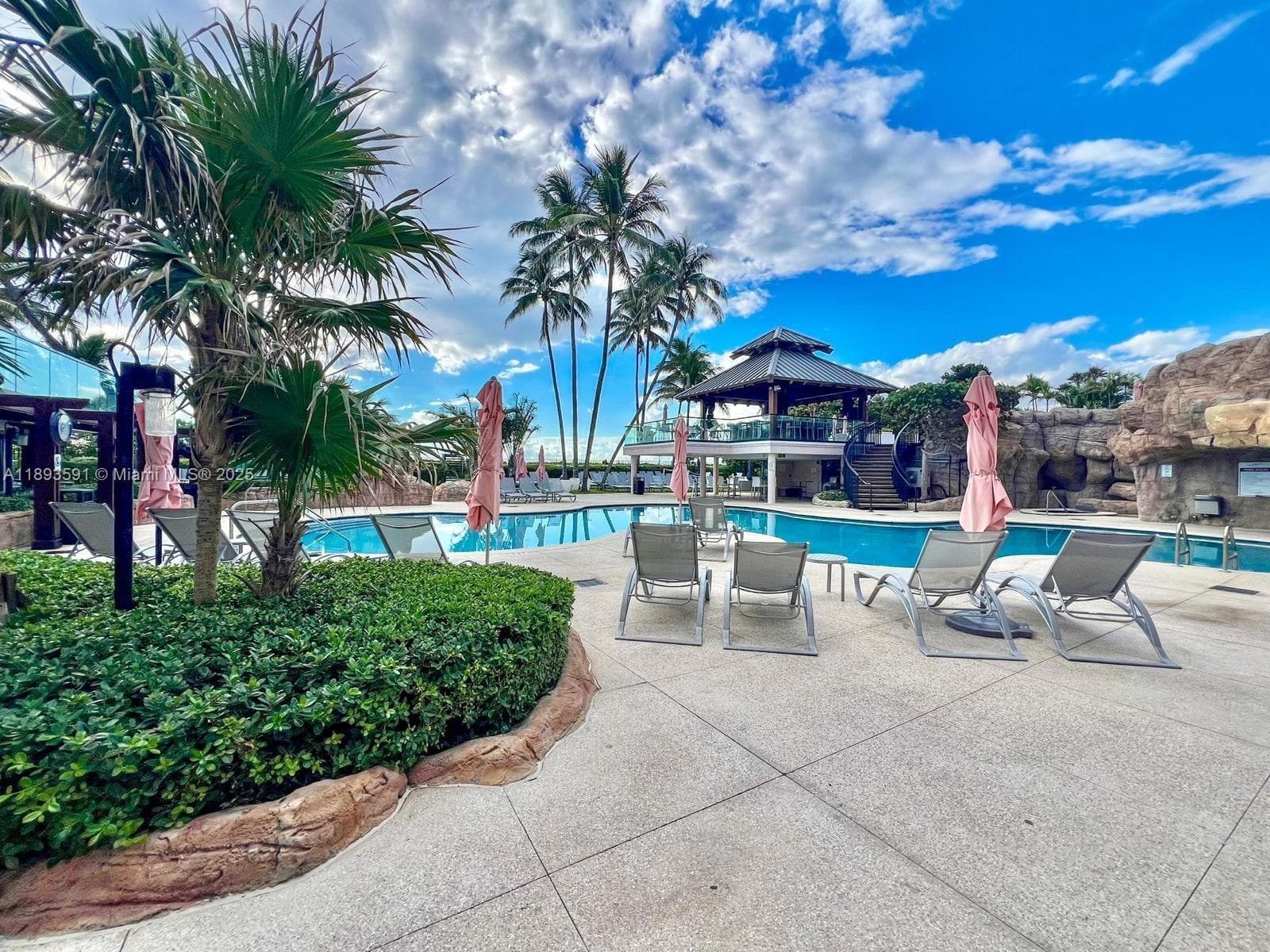 5225 Collins Ave 517 photo 10