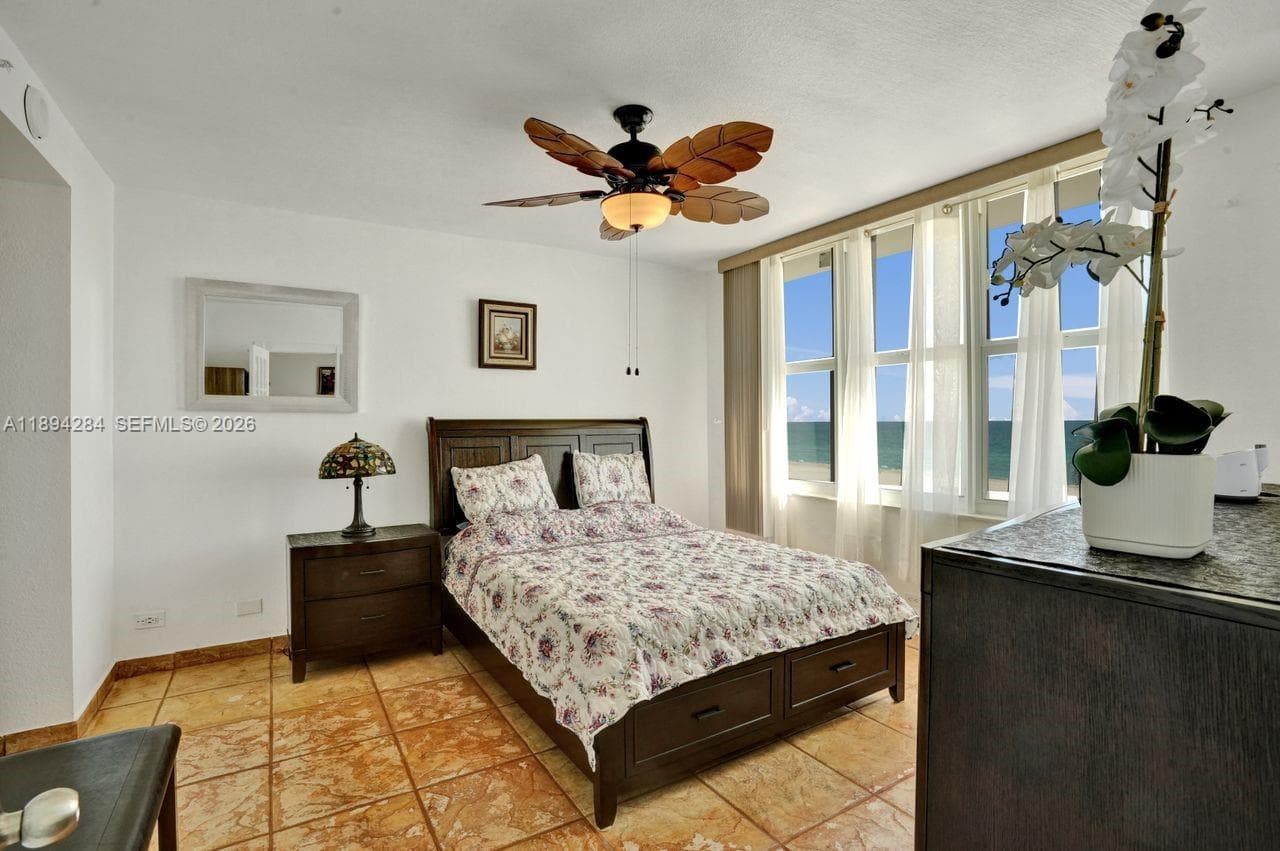 5601 Collins Ave 504 photo 25
