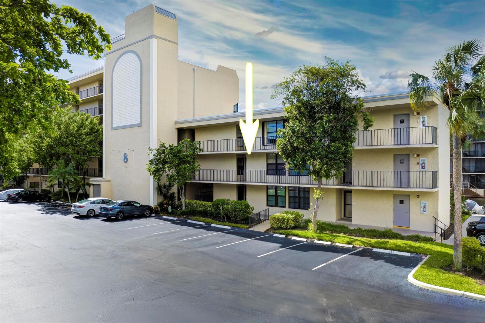 8 Royal Palm Way 2050 photo 5