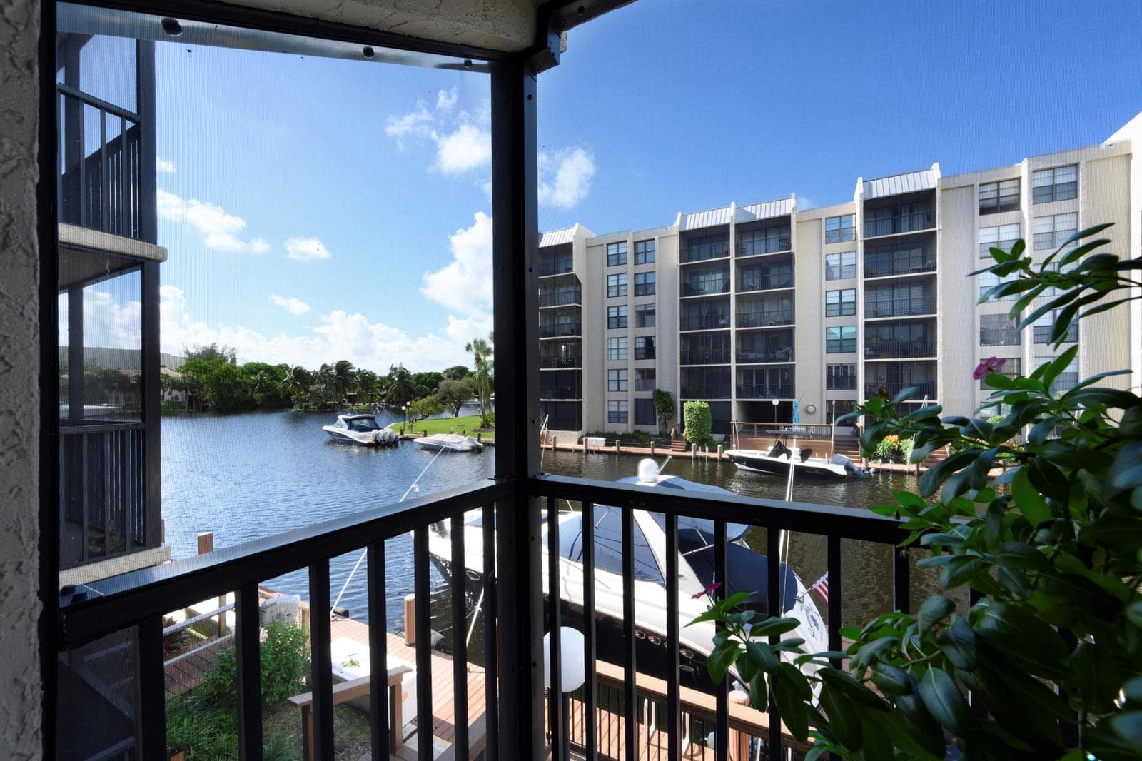 8 Royal Palm Way 2050 photo 8