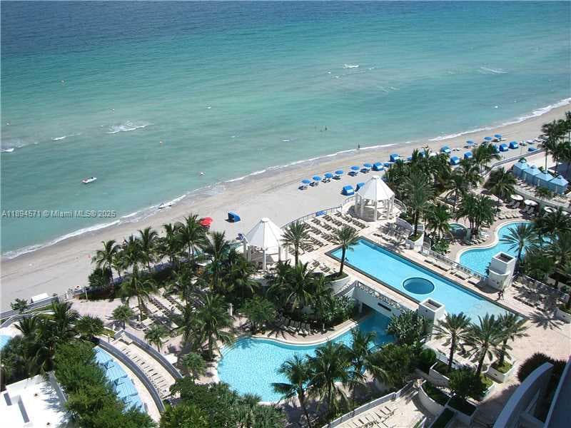 3535 S OCEAN DR 2102 photo 3