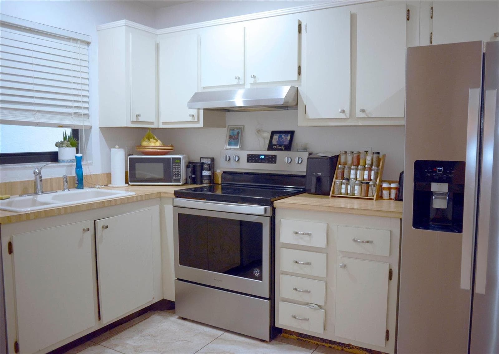 2161 W Woolbright Road M202 photo 9