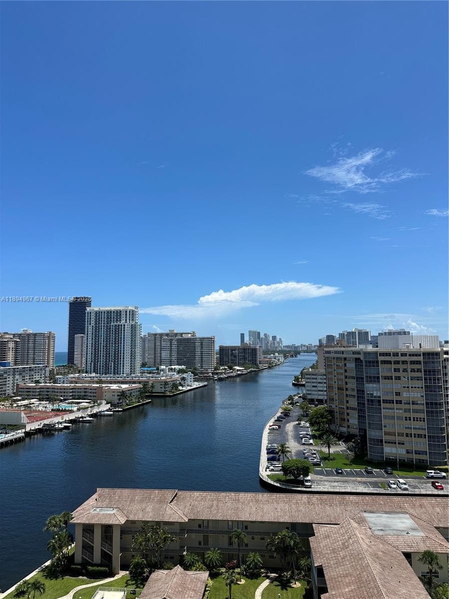 2602 E Hallandale Beach Blvd R1507 photo 22