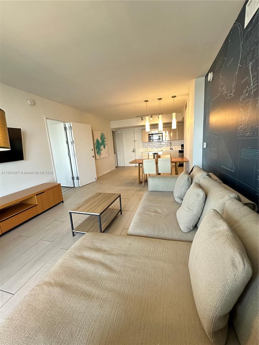 2602 E Hallandale Beach Blvd R1507 photo 20