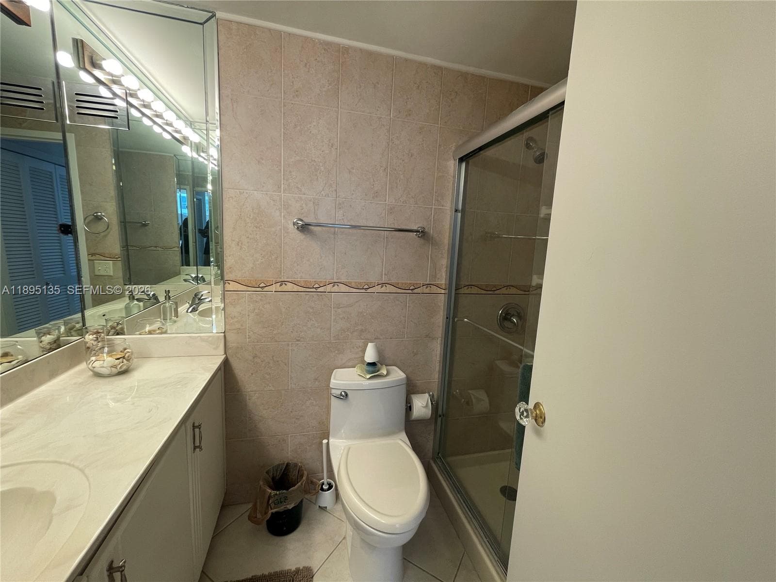 3505 S Ocean Dr 917 photo 7