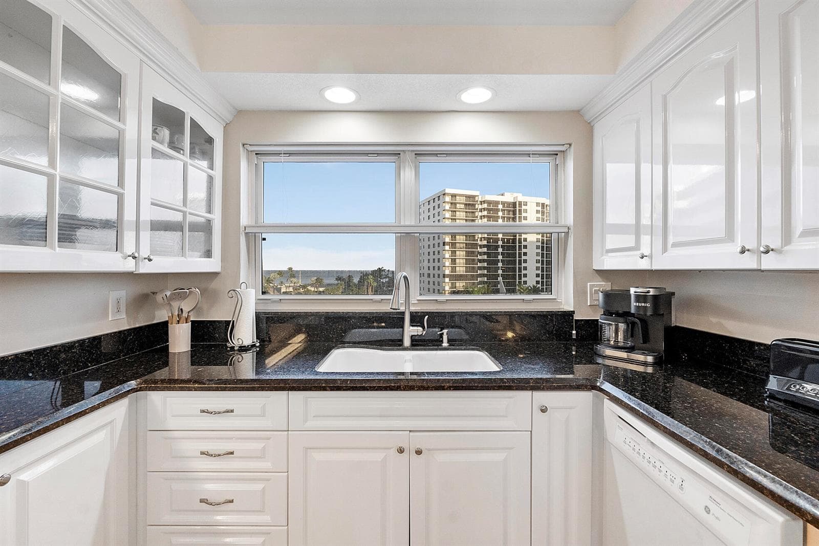 3310 S Ocean Boulevard 629-d photo 4