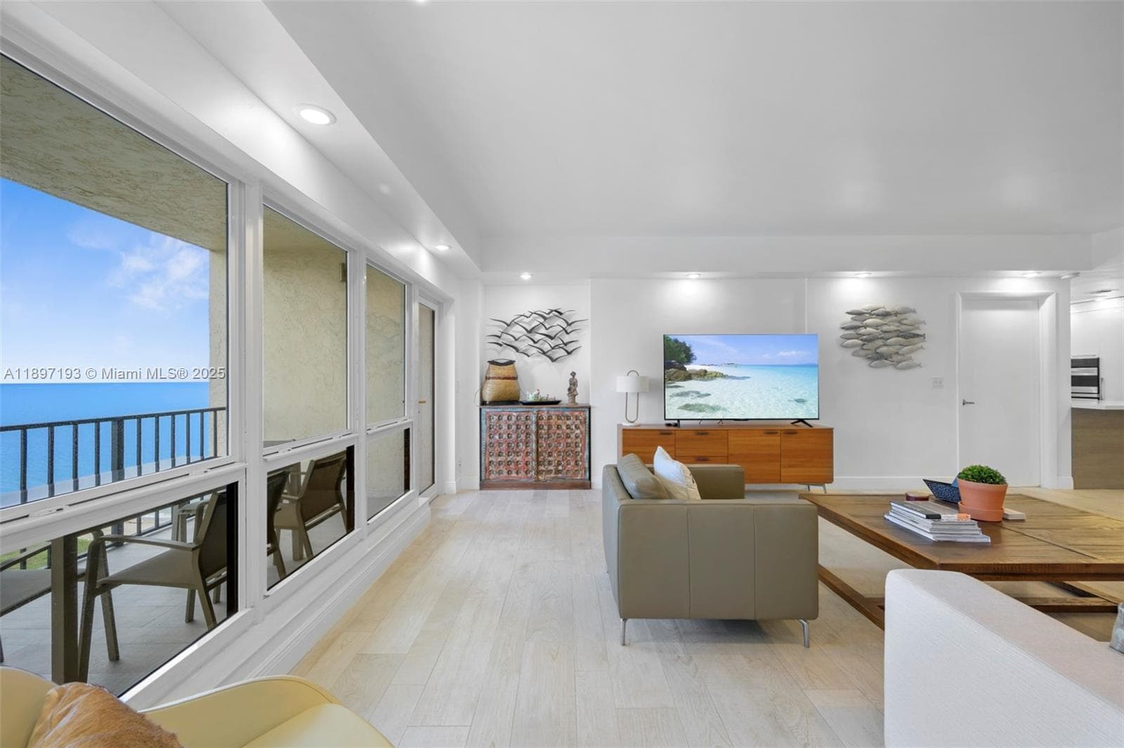 5000 N Ocean Blvd 1710 photo 1