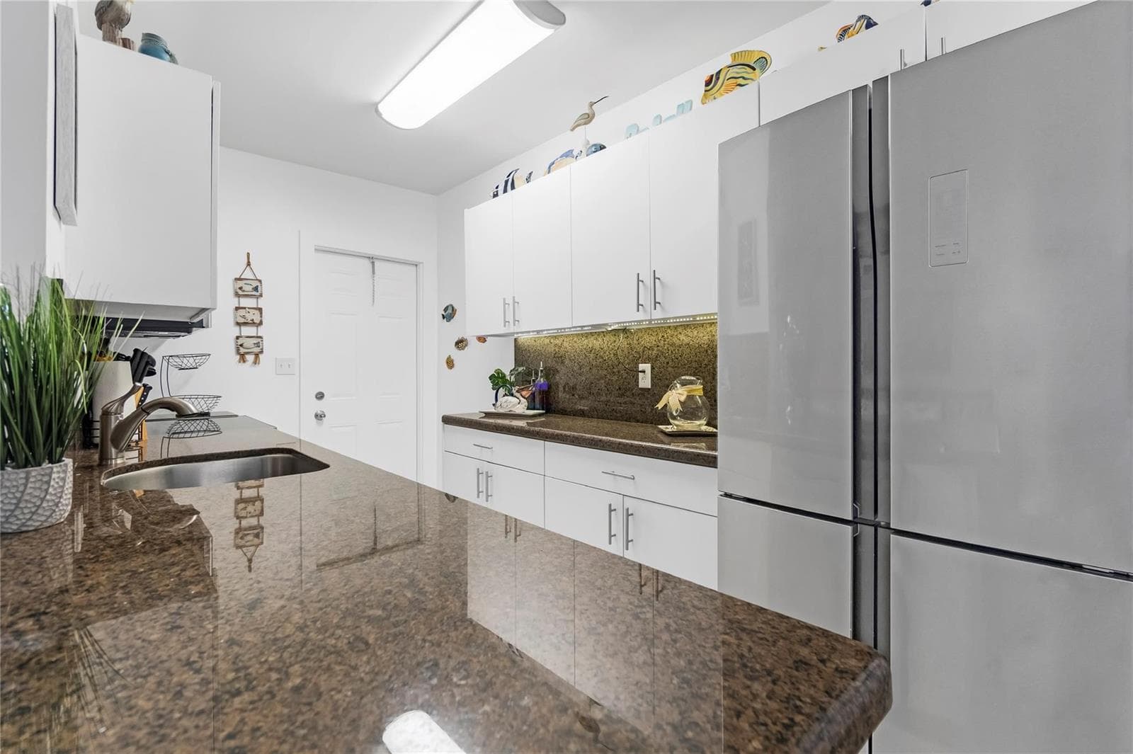 2600 S Ocean Drive 308 photo 13