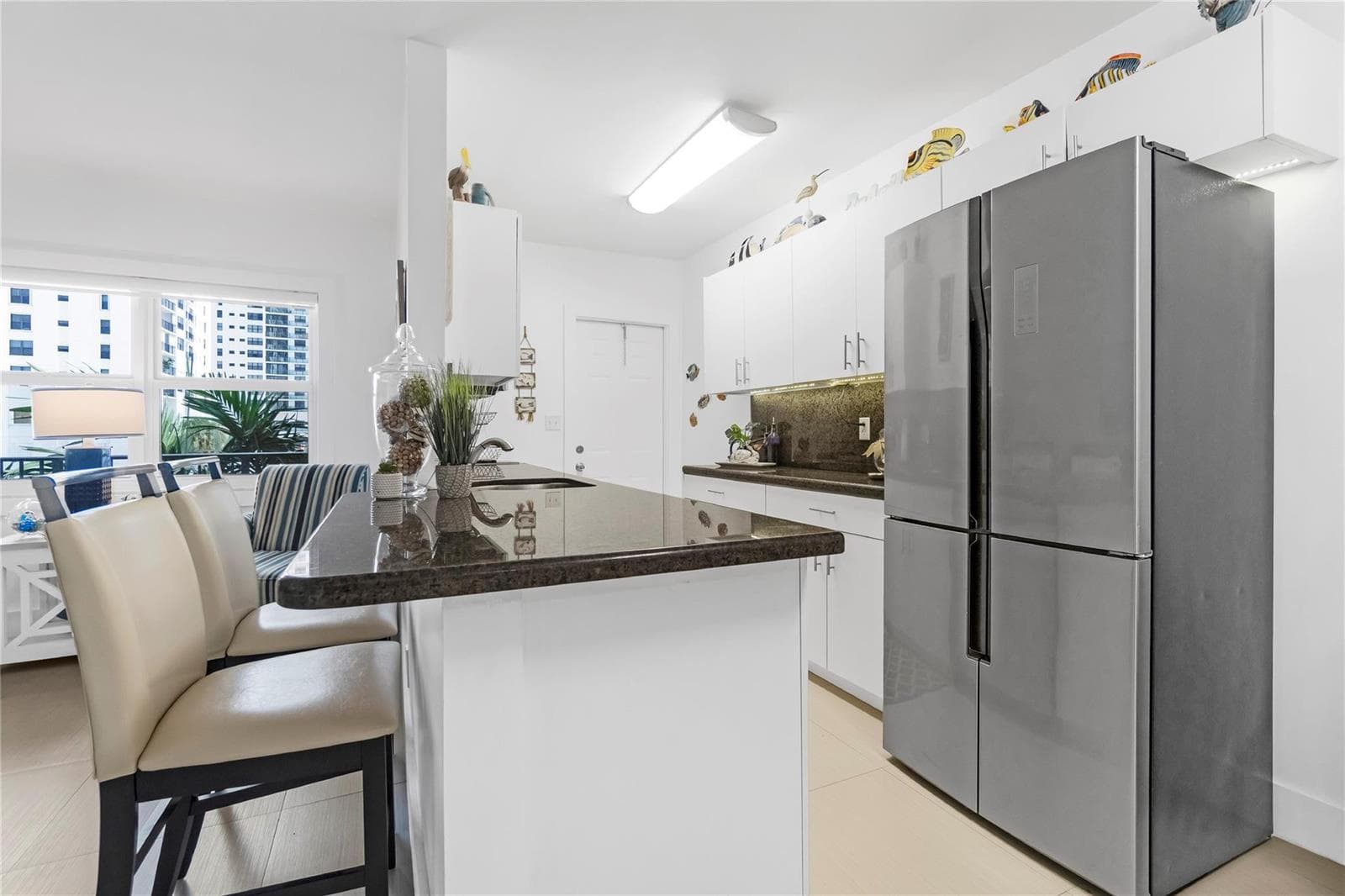 2600 S Ocean Drive 308 photo 9